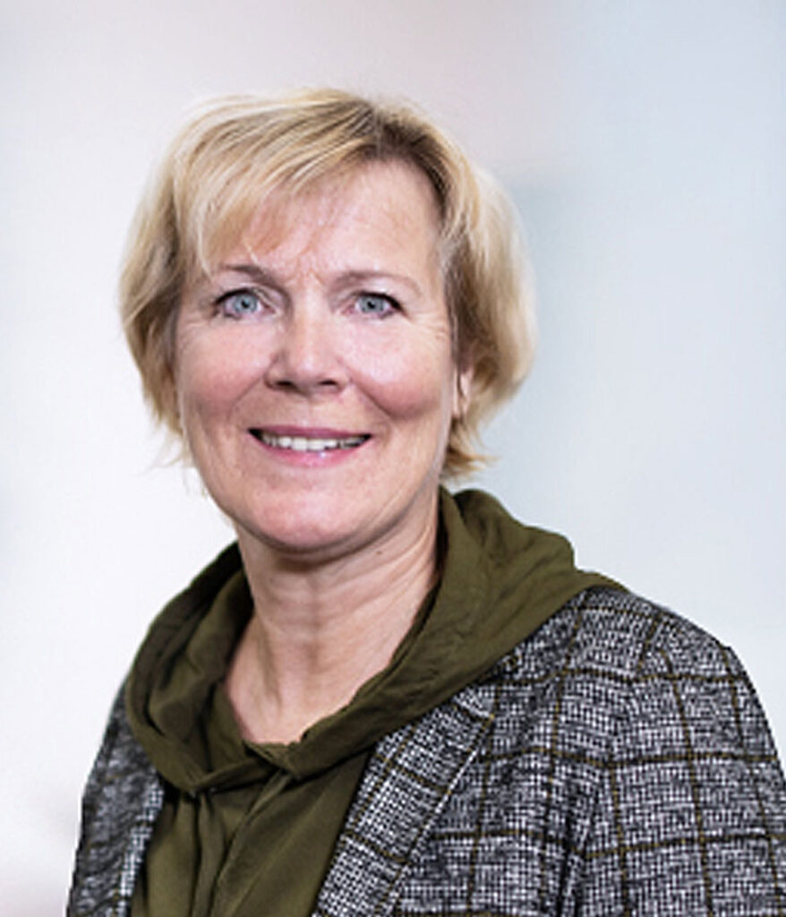 Margit Rummel, Referentin Versicherungen